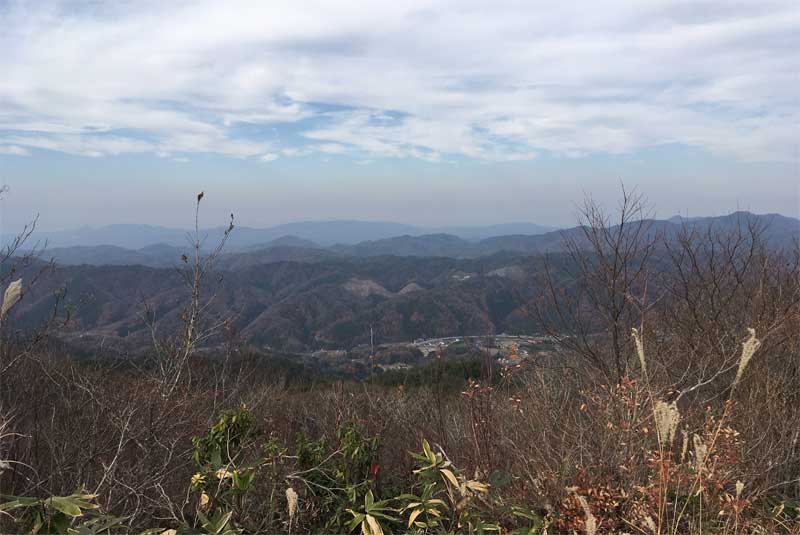 鍋坂山山頂