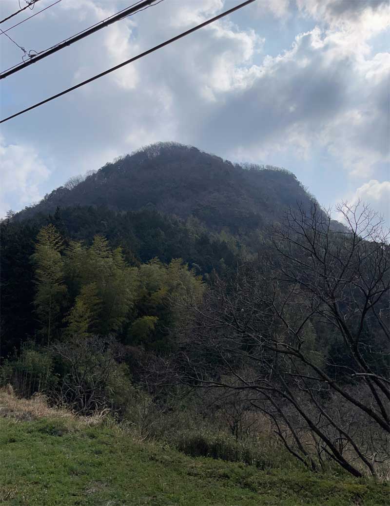 稗原要害山（大袋山の駐車場から）